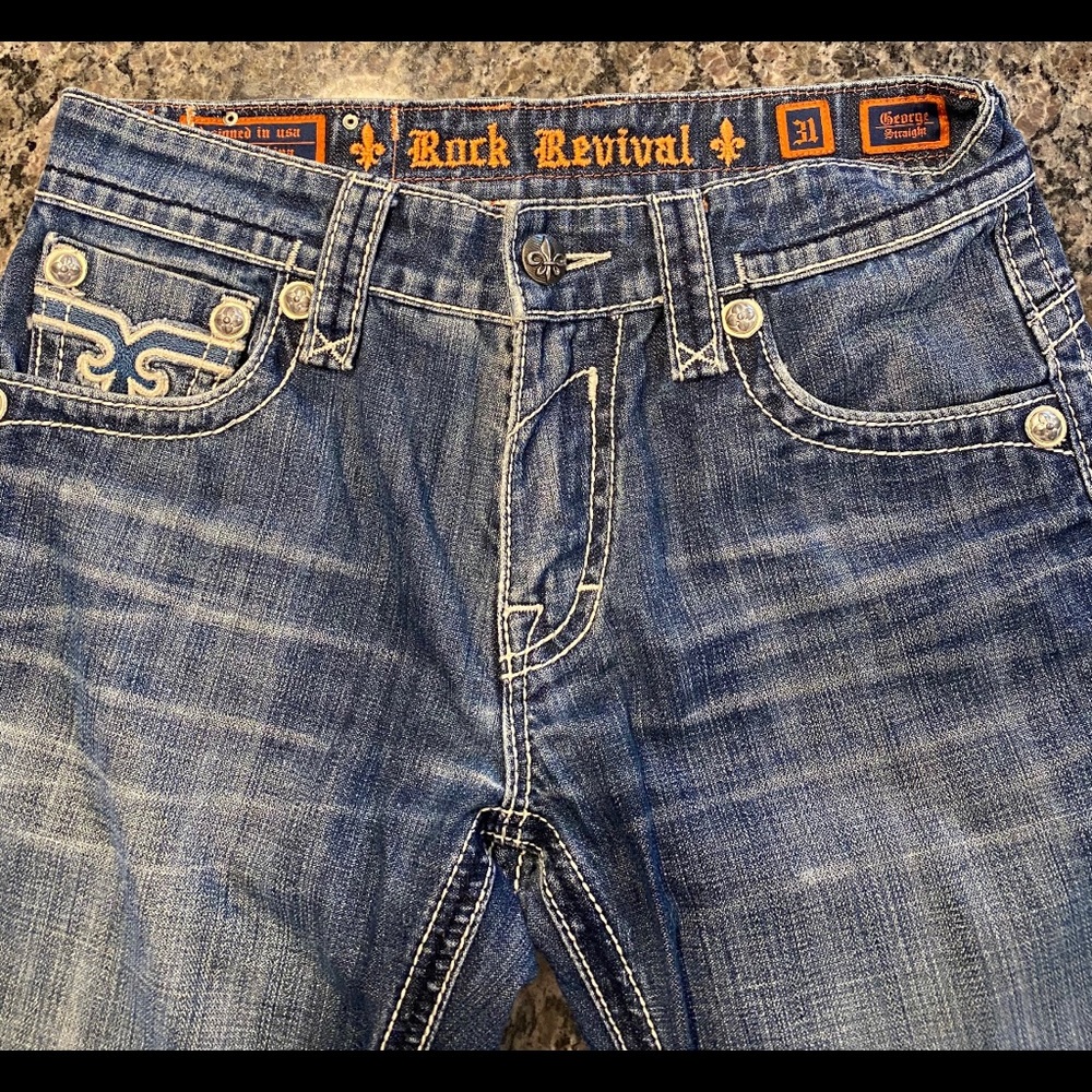 Men’s Rock Revival Jeans size 31 straight